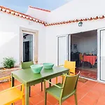 Casalinho De Bicesse Casa de Férias