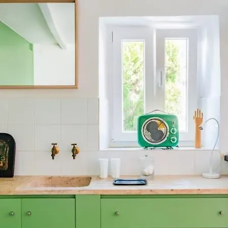 Casalinho De Bicesse Feriehus